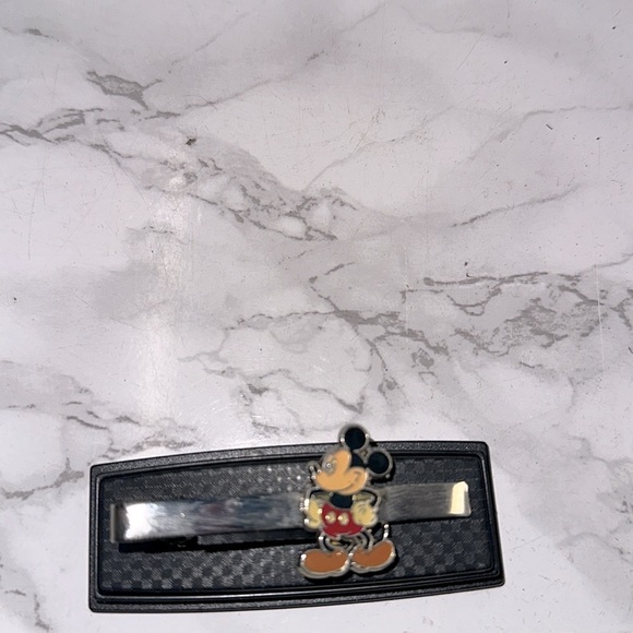 Disney Mickey Mouse Silver Money Clip - Picture 4 of 4